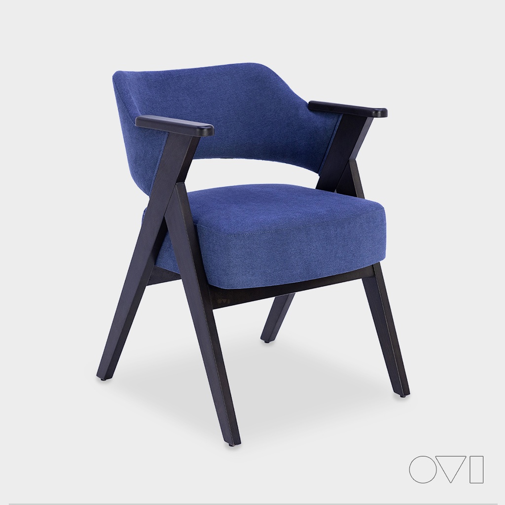 ZANTRO III ARMCHAIR